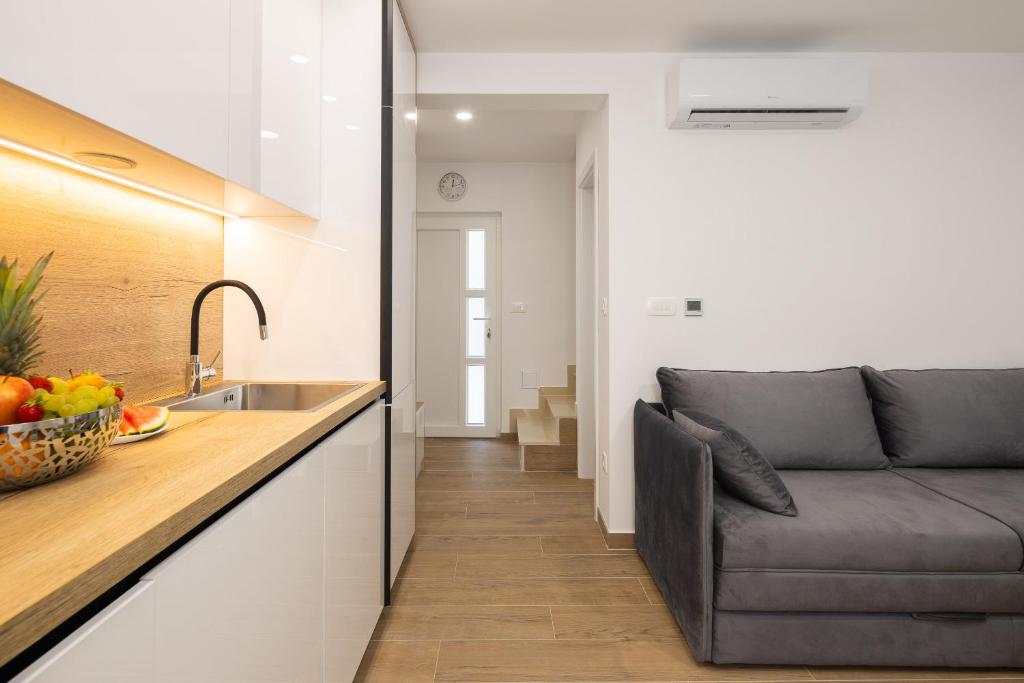 La Perla - Downtown House 8