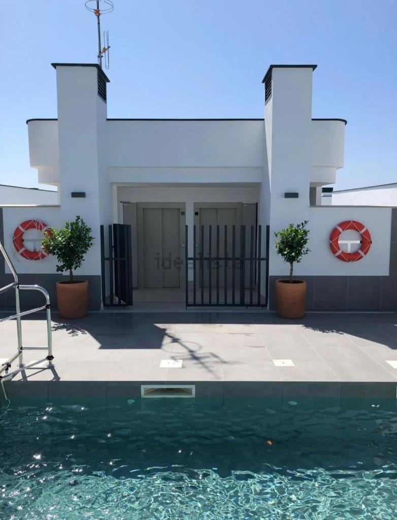 Iceberg BS51 con Terraza, Parking y Piscina 8