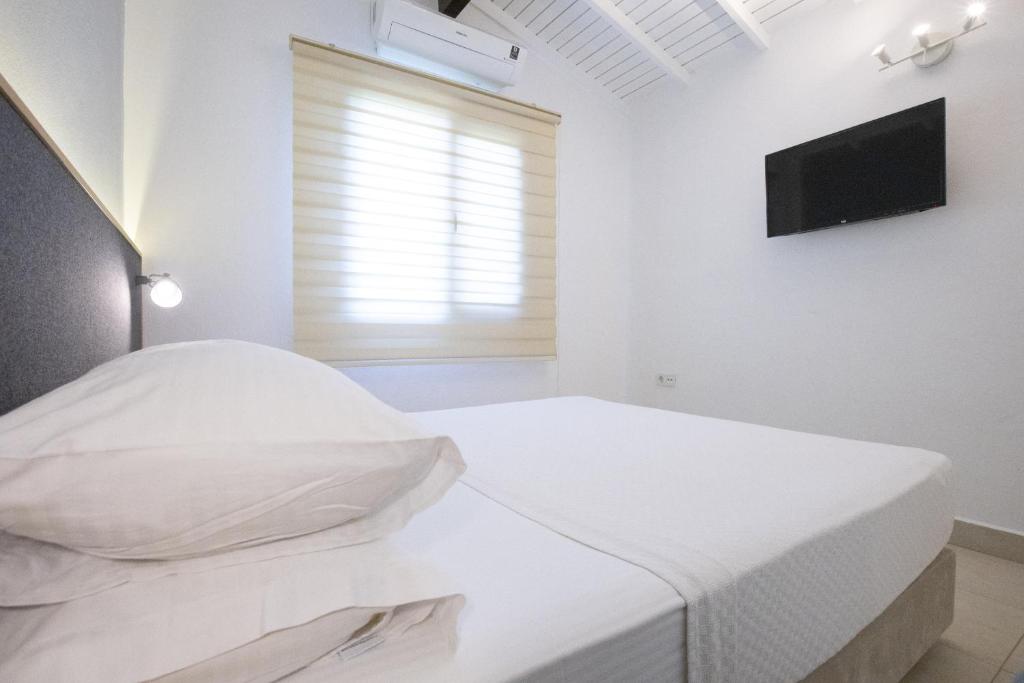 Aegean Apartments - Bungalows 5