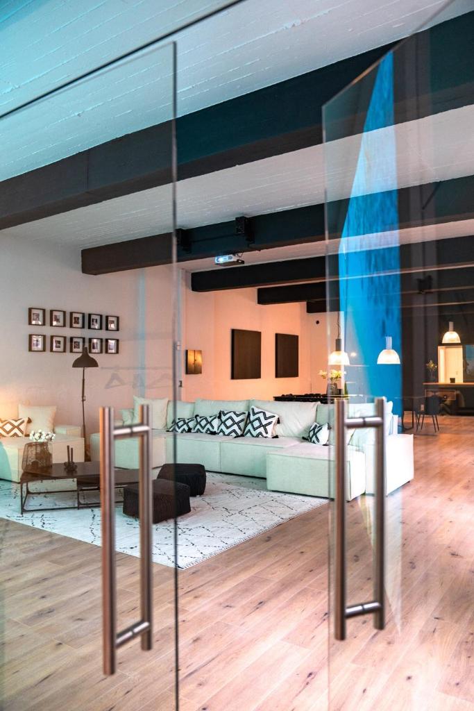 Design Loft - Heimkino - Zentral - Parkplatz - Tischkicker - Küche 7