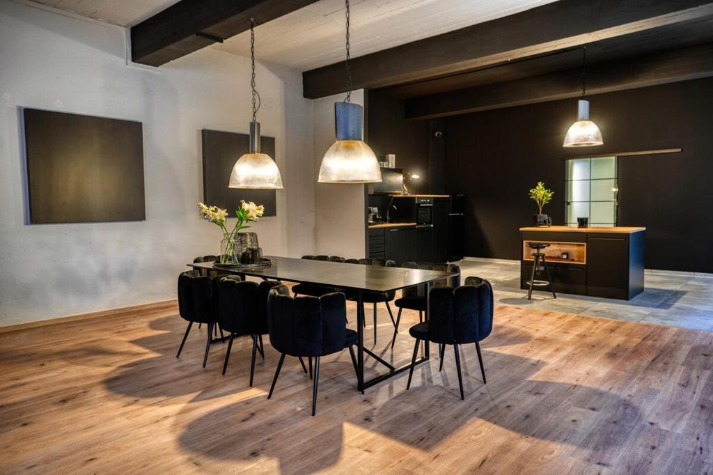 Design Loft - Heimkino - Zentral - Parkplatz - Tischkicker - Küche 4