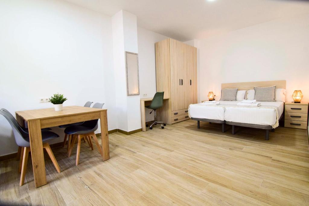 Letplanet Station Stay 7
