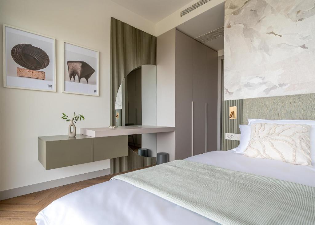 Villa Ladeti Sereno 8