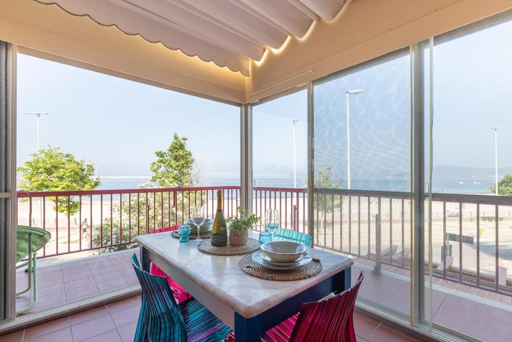 Fronte Mare - Parcheggio Privato - Elvissa View