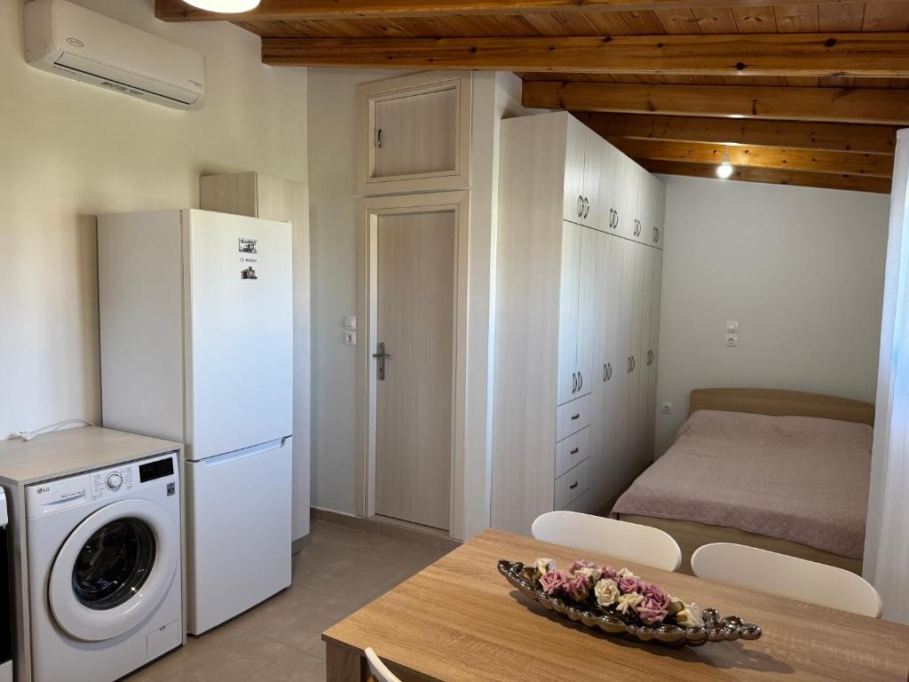 The Wooden Nest 4