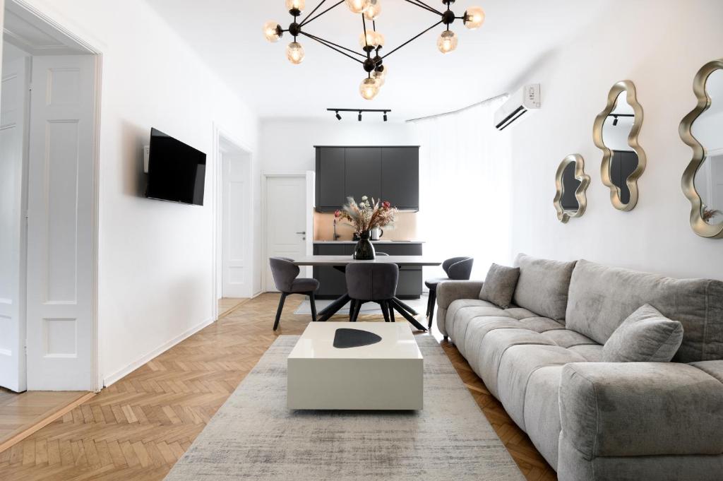 Belgrade CITY CENTER Apartments PARKING 12e - 7 min by walk TERAZIJE 4