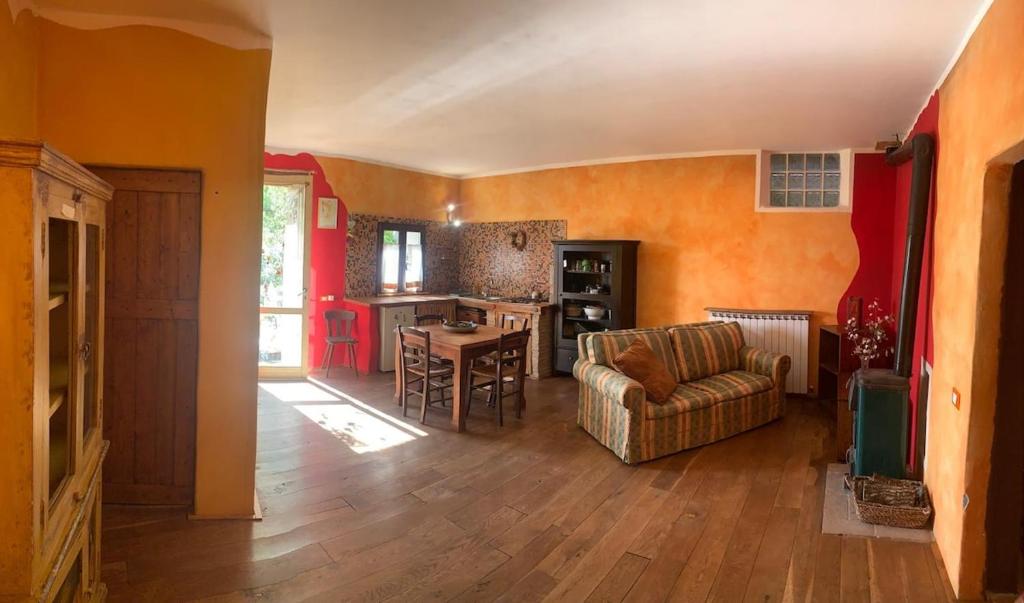 Ina Maka - Appartamento con giardino immerso nel verde 7