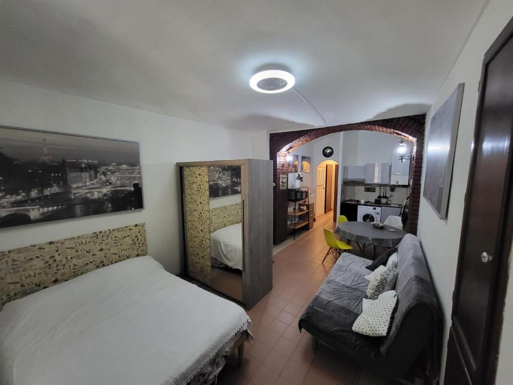 Monolocale tra il Po e la Mole 6