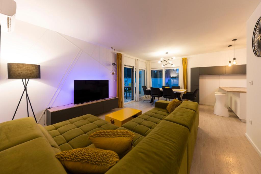 Alba Family Home 6