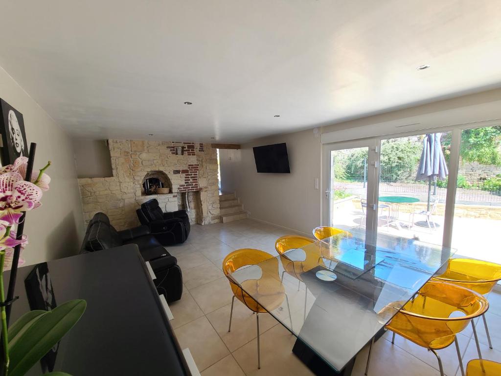 Maison en pierre de Caen charmante et confortable et sa terrasse privative entre terre et mer 4