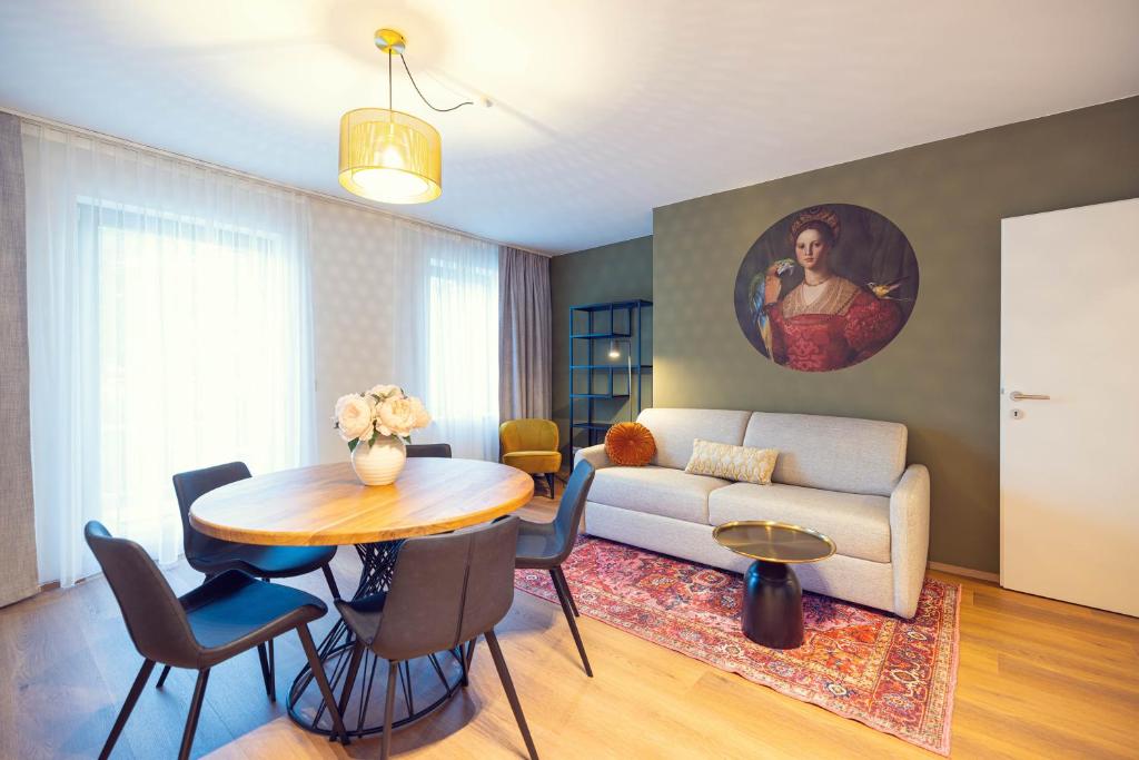 LeonArt Living 42 2