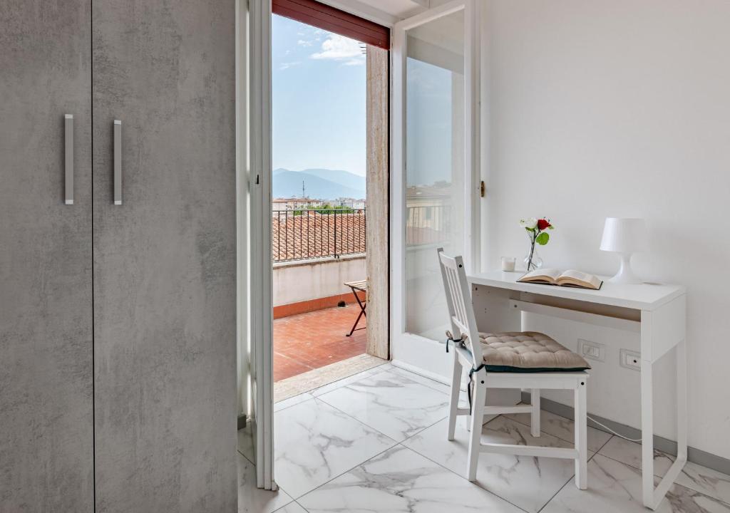 brg sx- Attico terrazza vista panoramica Lungarni Pisani 4