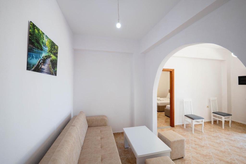 Marjol Apartments Ksamil 2