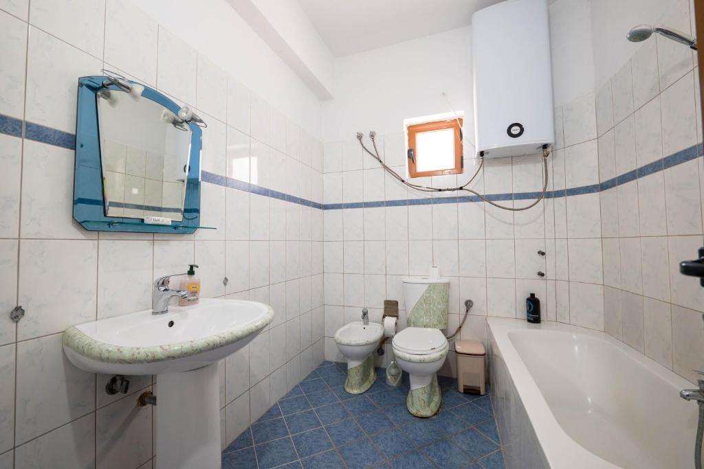 Marjol Apartments Ksamil 5