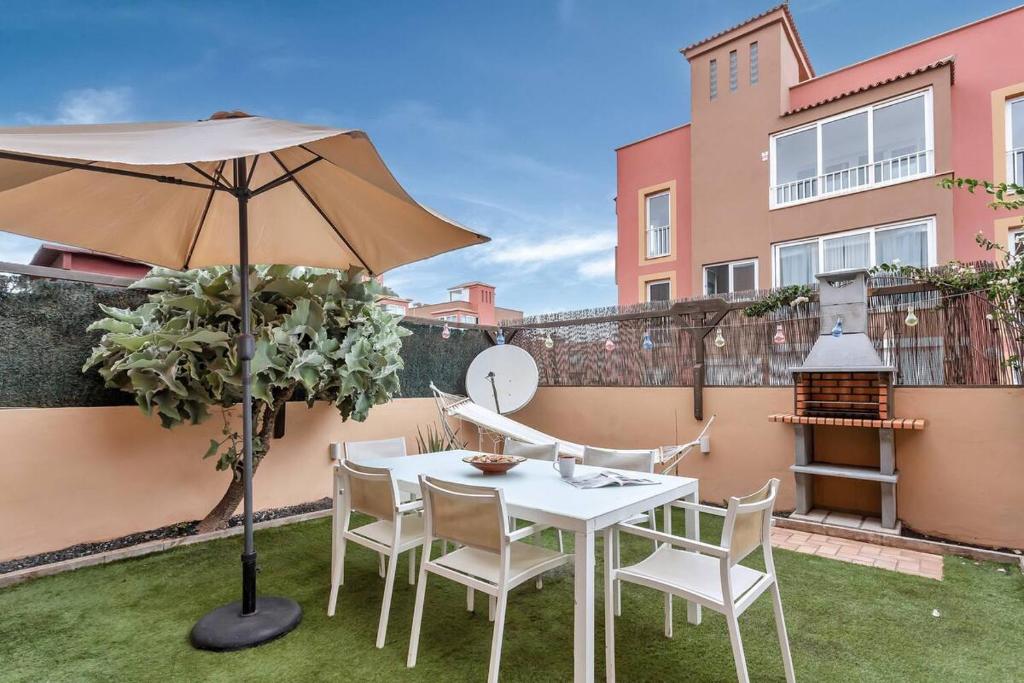 Las Dunas Corralejo Home with swimming pool 4