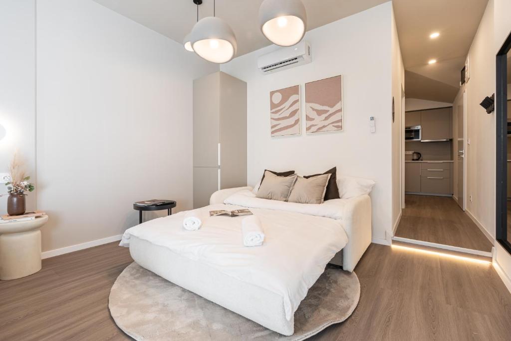 Oasis Luxe Boutique Suites by BQA 6