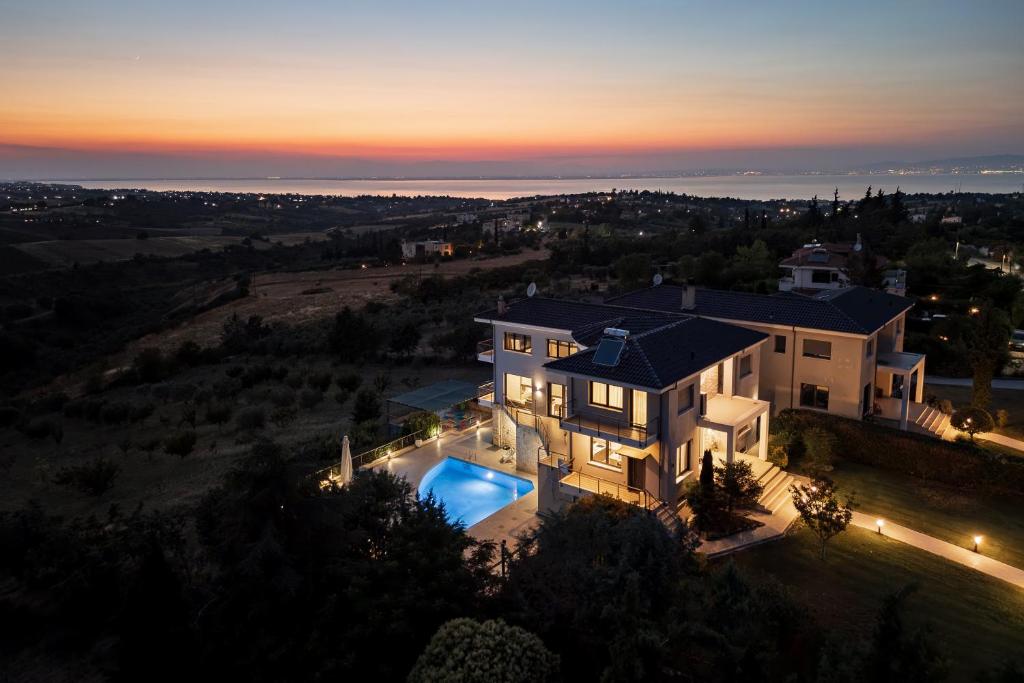 Villa Etheria Luxe 8