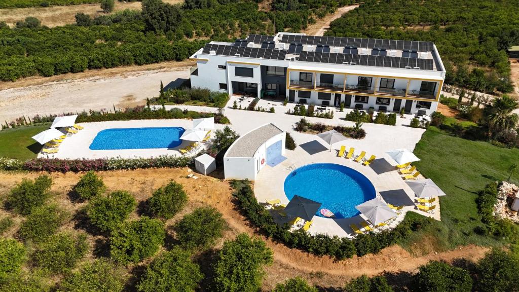 Orange Grove Residence 5
