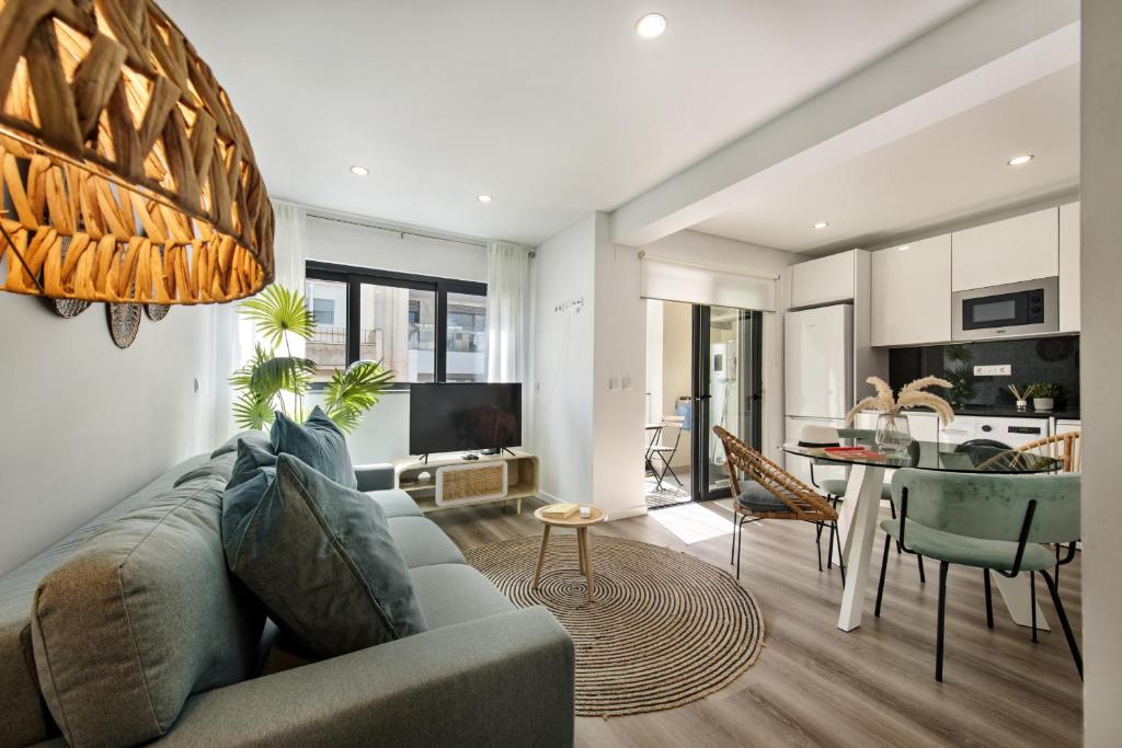 Stay Apartment 8