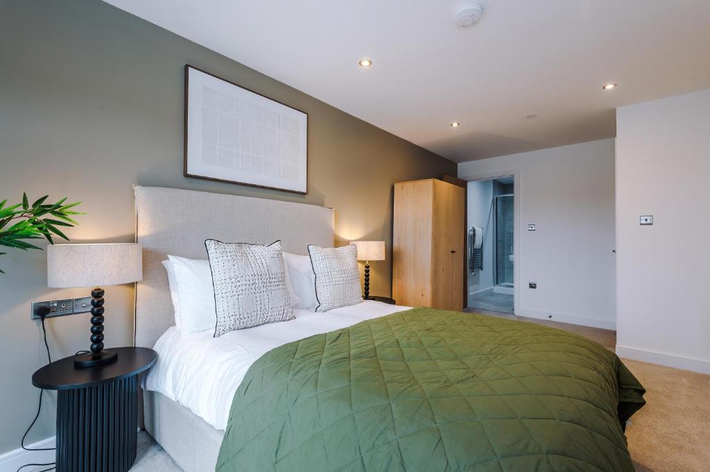 Leeds - Penthouse Vibes, Roof Terrace 3 Bed sleeps 6 7