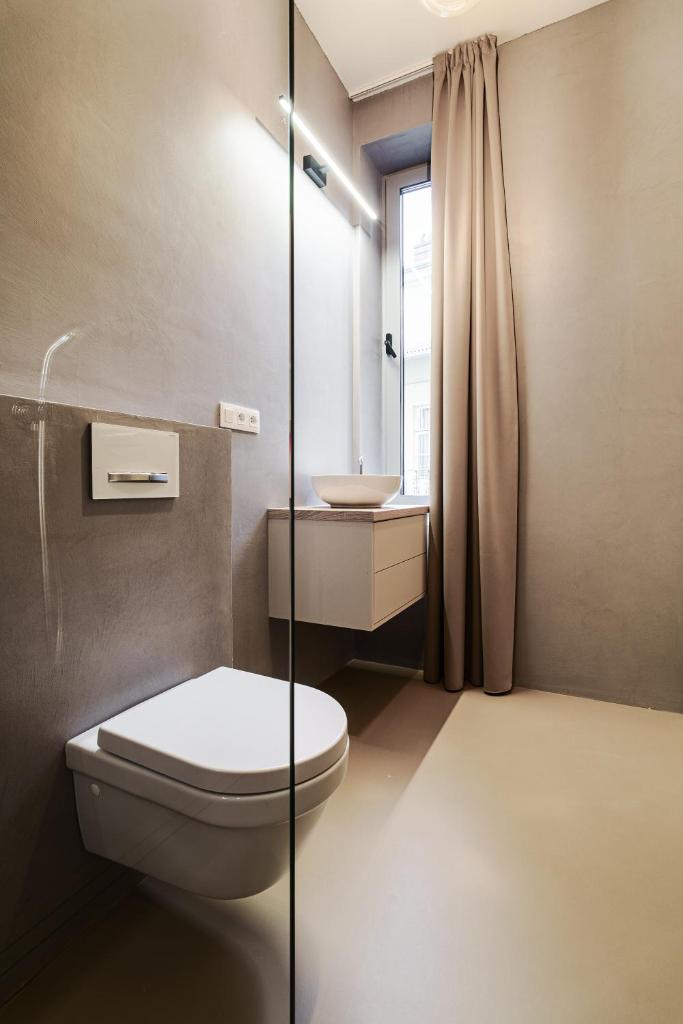 7nights Premium 8