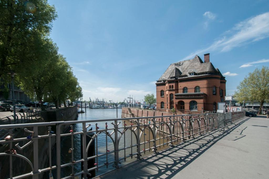 Appartements in der historischen Deichstrasse contactless Check in 5