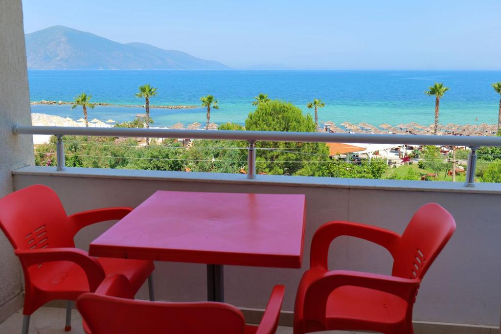 Almare Apartments 8