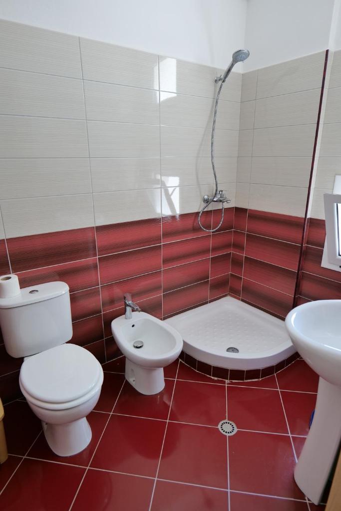 Almare Apartments 5