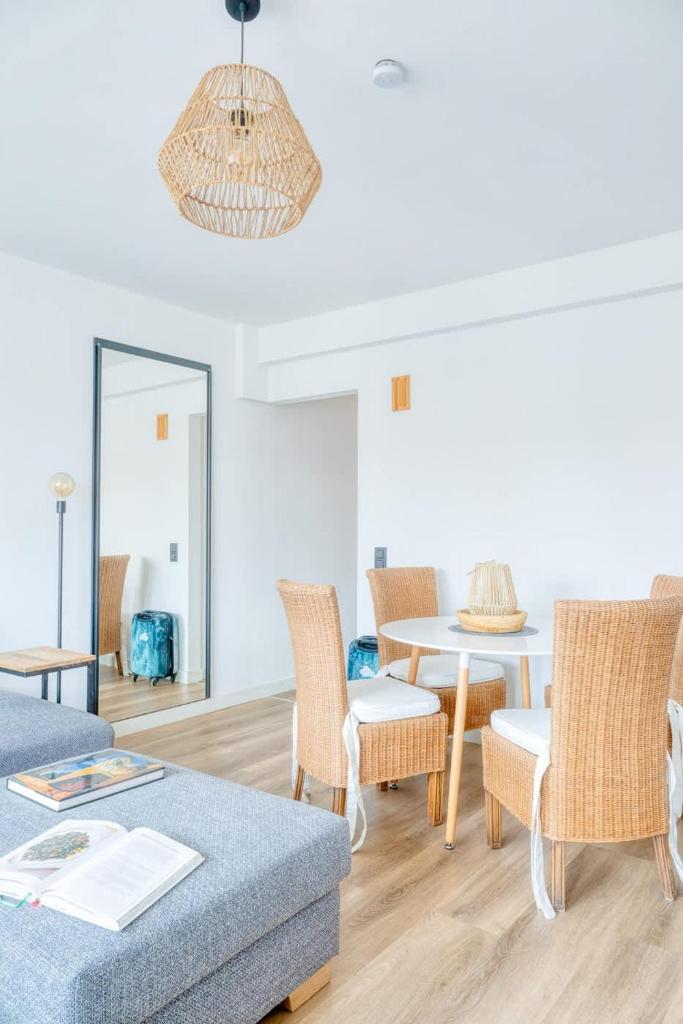 Cozy Apartment nearby the sea 8