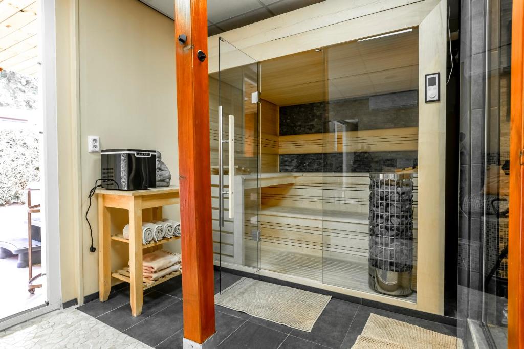 Wellness Studio Tiel met sauna en jacuzzi 5
