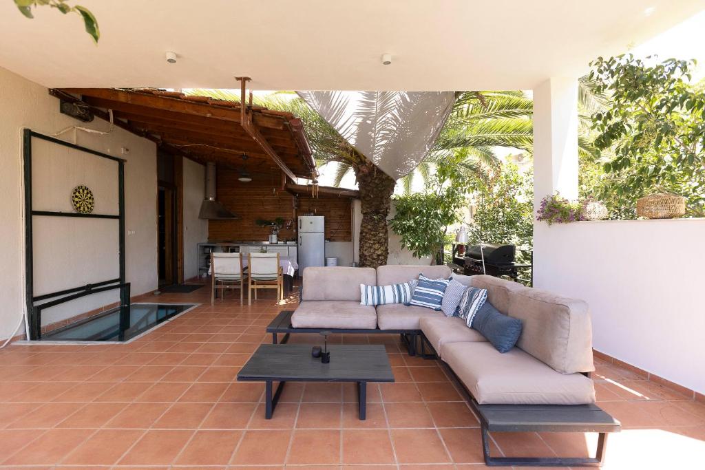 Luxury Private Villa 4