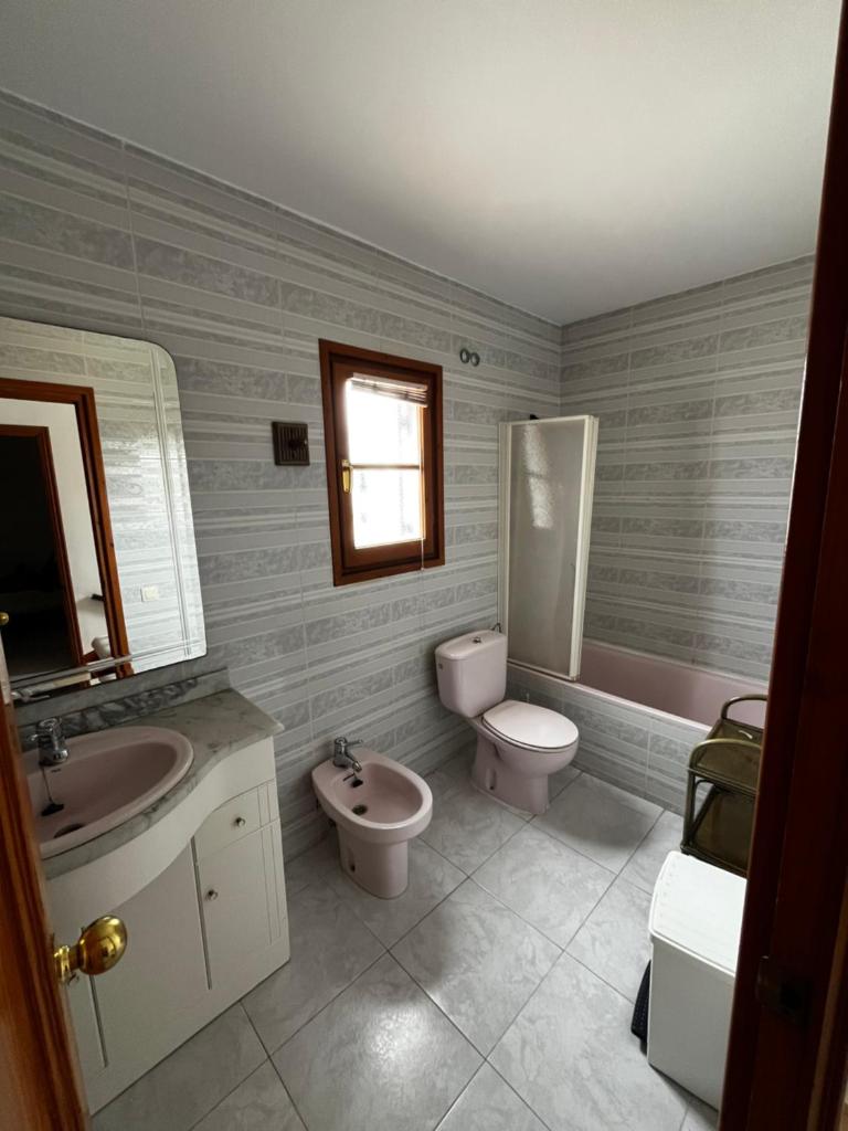 Chalet with private pool 3