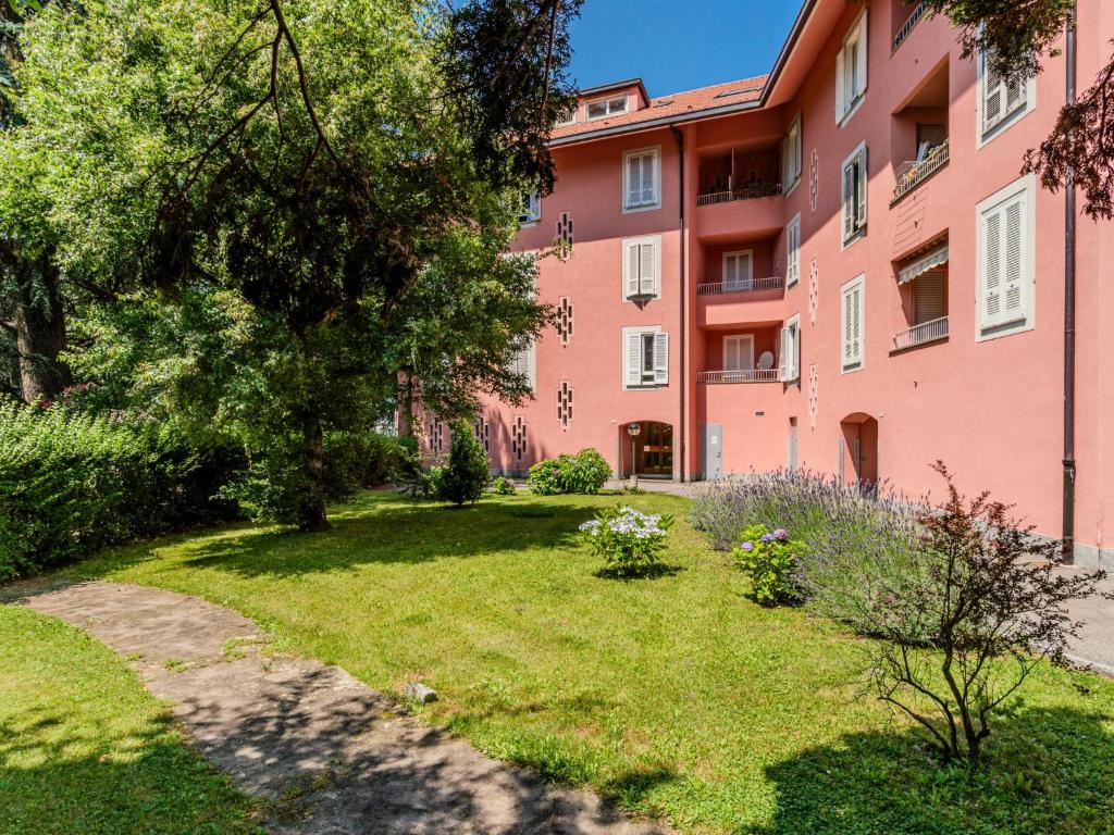 Apartment Condominio dei Giardini by Interhome