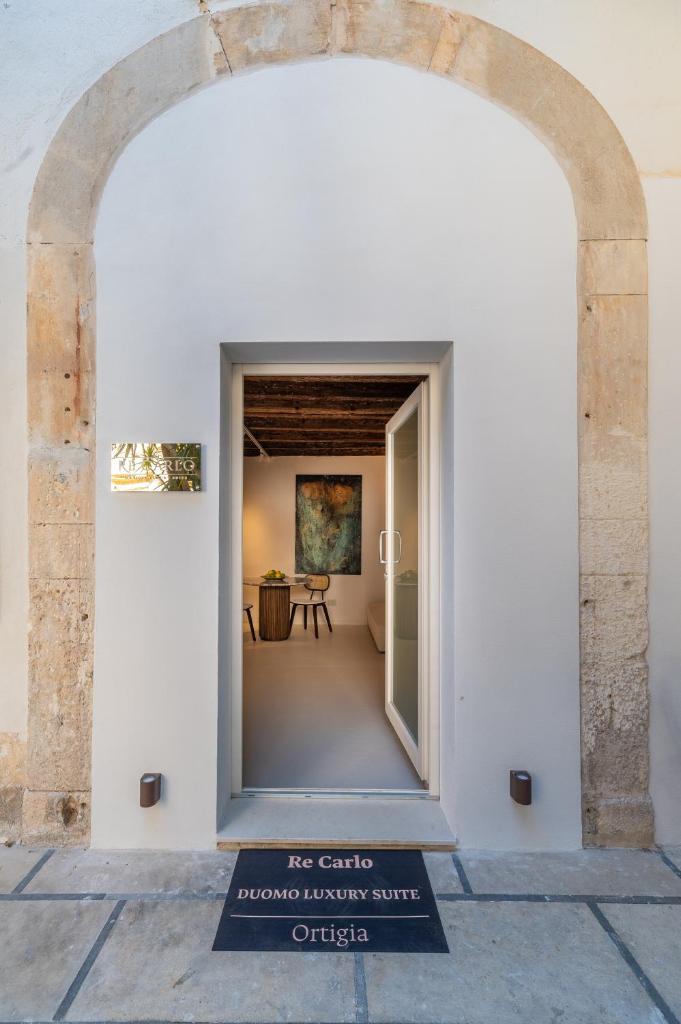 Re Carlo - Ortigia Luxury Suite