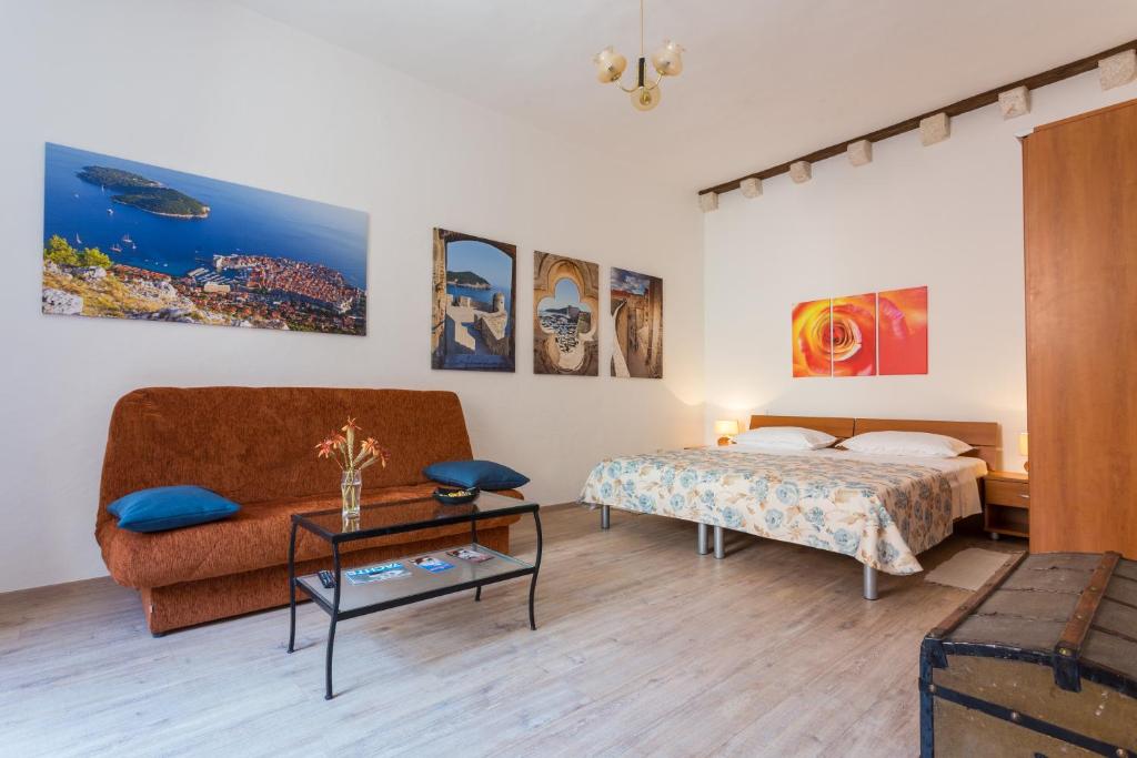 Apartments Rudjer 7
