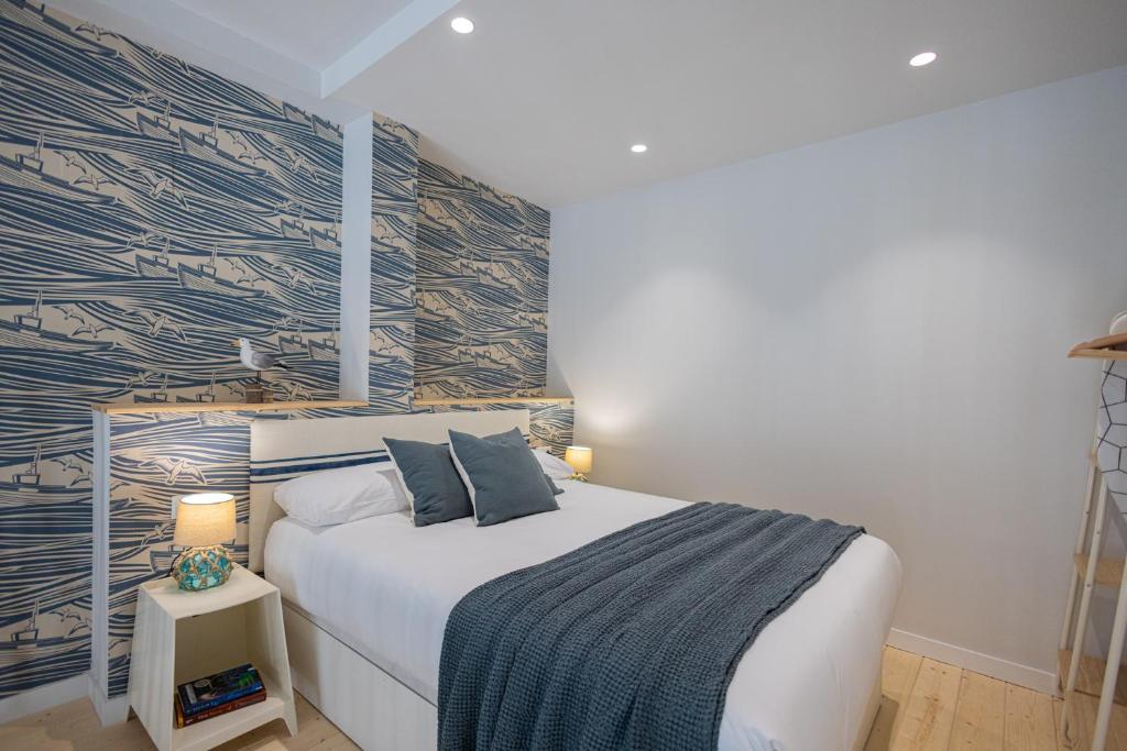 FLORIT FLATS - Mediterranean Pirate Suites 4