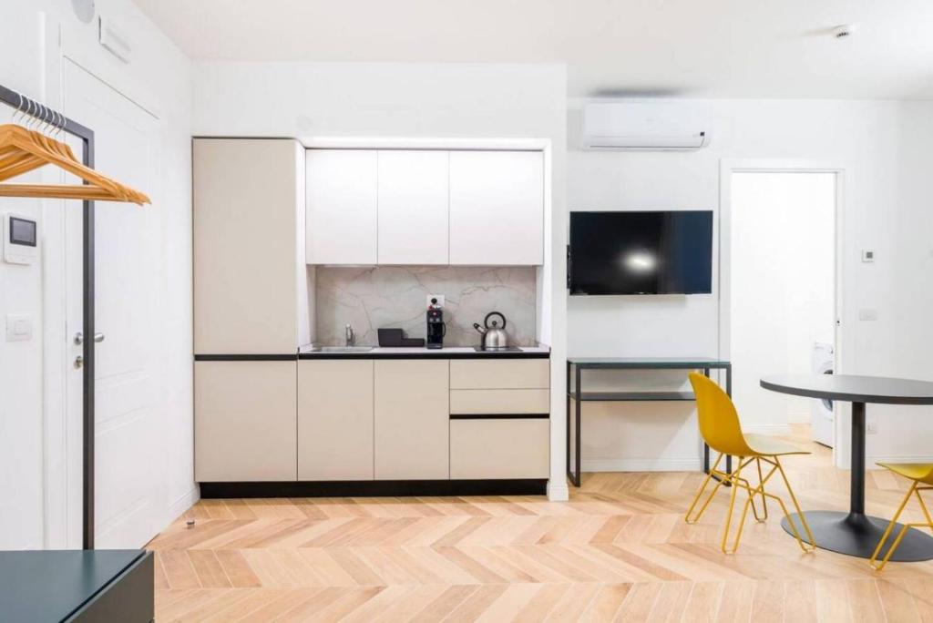 JOIVY Premium Apartments - Trieste Mazzini 2