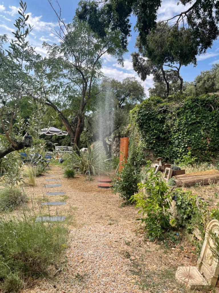Jolie annexe du mas dans le cœur de la garrigue nîmoise 5