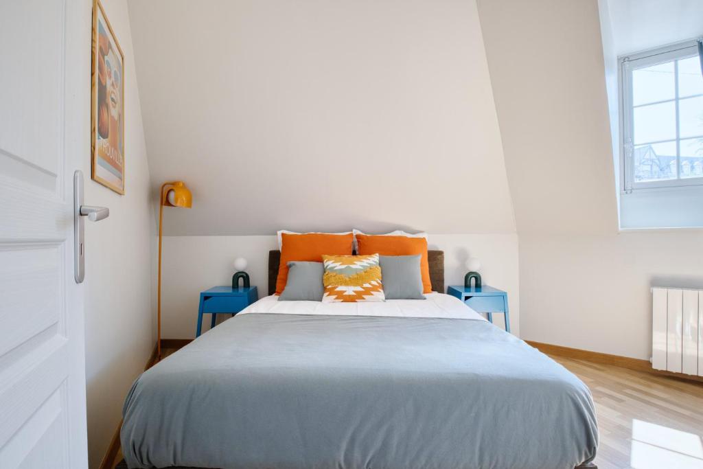 Maison cosy rénovée, tout à pied, plage et gare 1