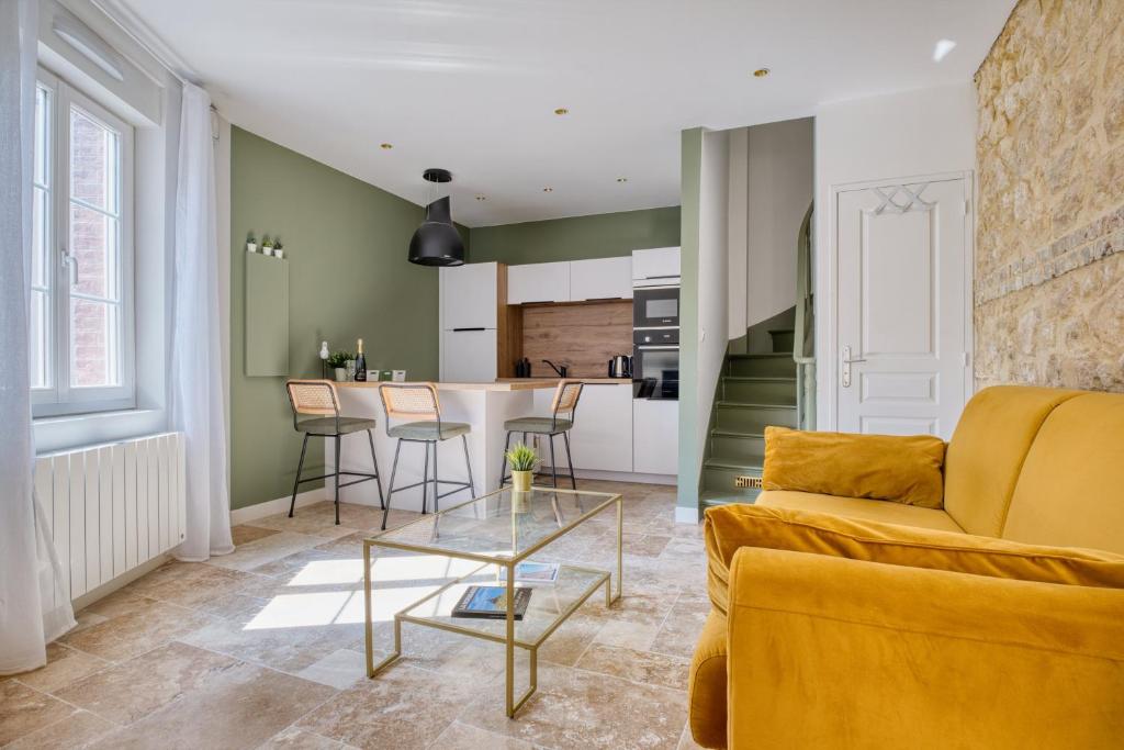 Maison cosy rénovée, tout à pied, plage et gare 8