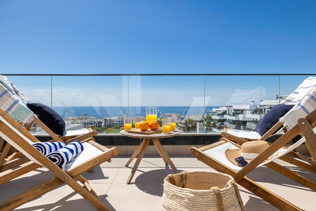Exquisite Penthouse with Panoramic Sea view RDR475