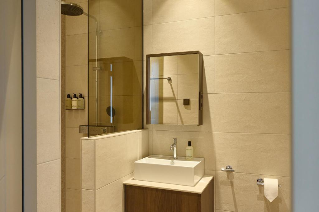 Scape Residences 8