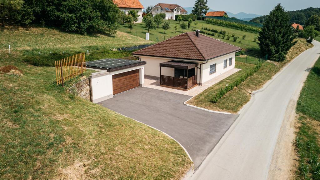 Holiday Home Kamence 1