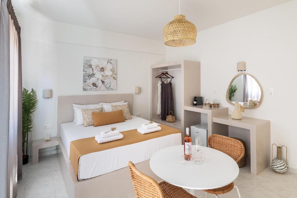 Palos Luxury Suites 6