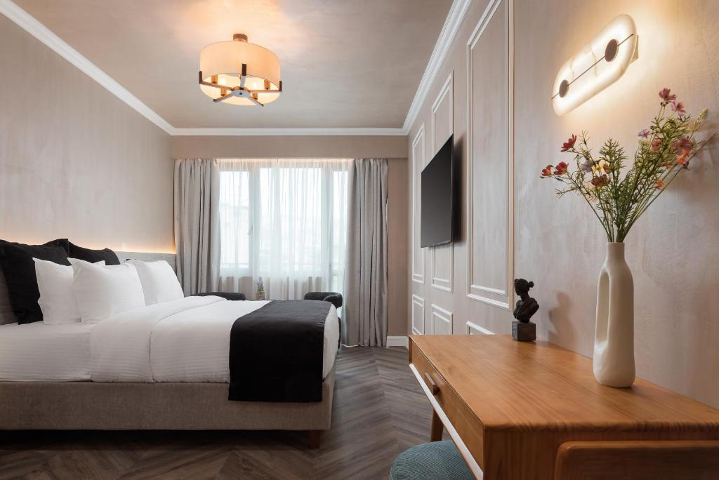Acropolis Luxury Athens Suites 2