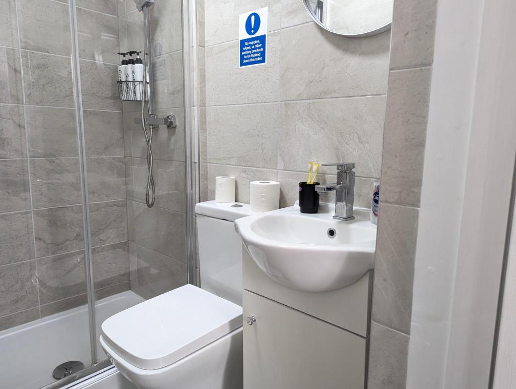 Private & Relaxed Apartments 6 to 10 8