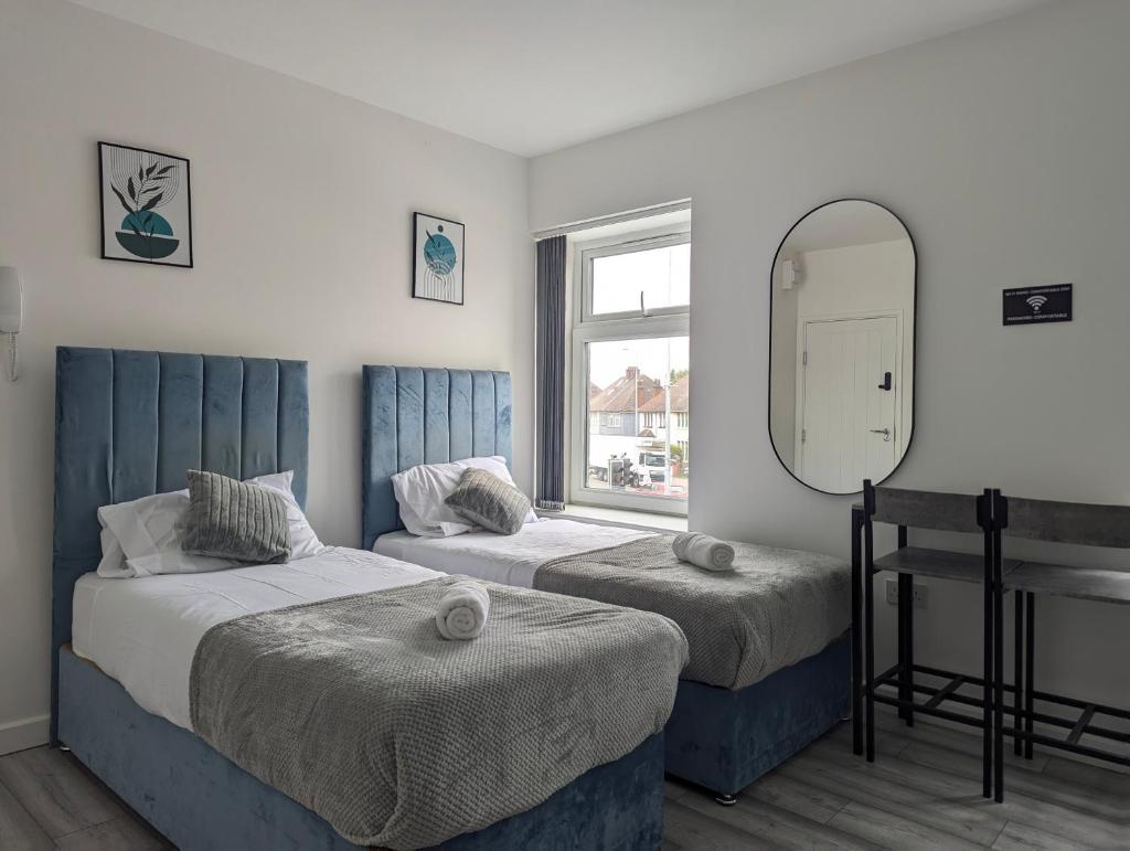 Private & Relaxed Apartments 6 to 10 2