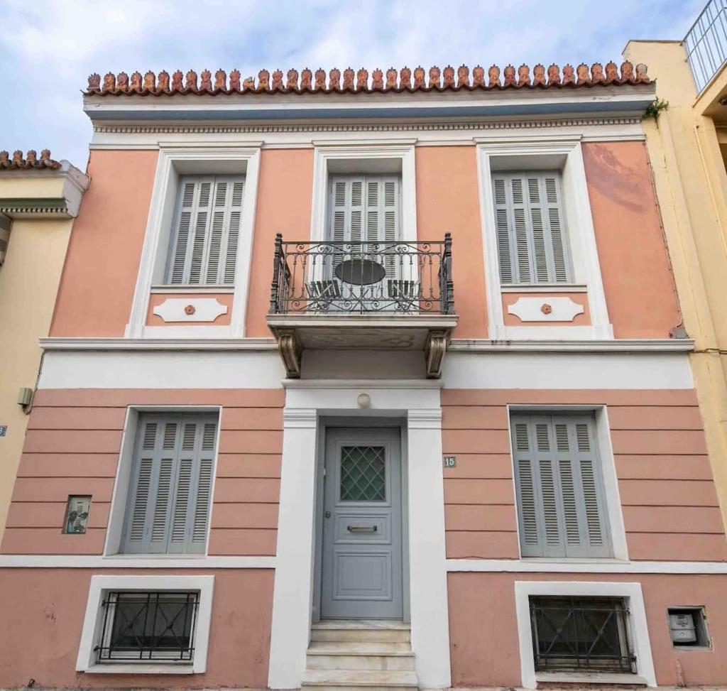 Acropolis Neoclassic Elegance 3