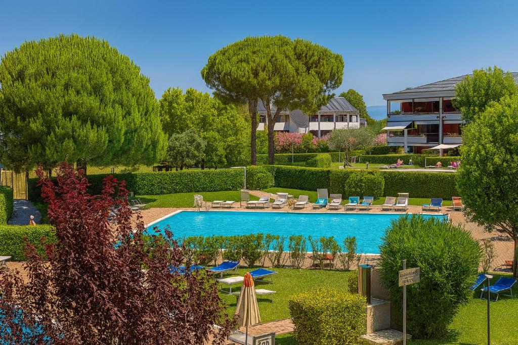 Garda Fiordaliso vista lago 4 posti letto