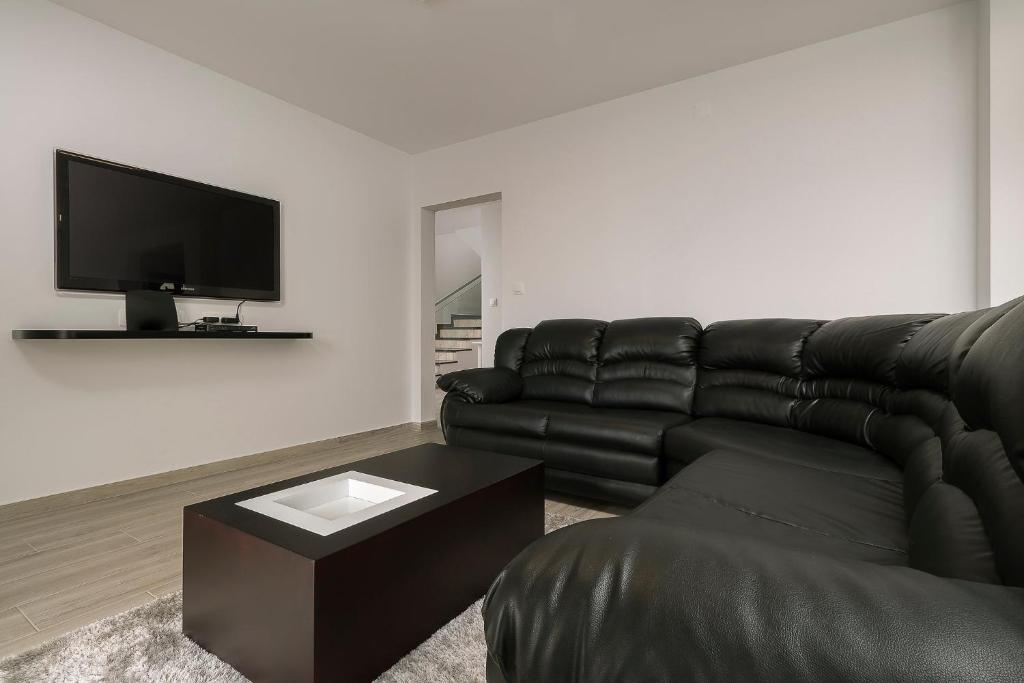 Luxury Calheta Villa Casa Da Rosalina 5 Bedrooms Stunning Sea Views